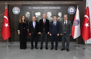 Defterdar Yaşar, İl Emniyet Müdürü Loğoğlu’nu...