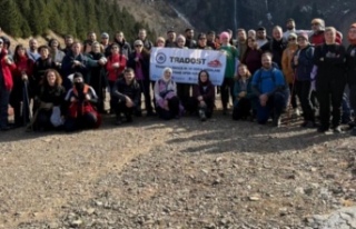 Tradost dağlarda toplandı.