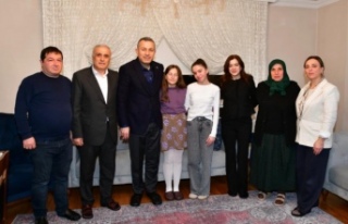 Vali Şahin Şehit kumaş’ın ailesi ile iftar açtı