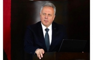 ZORLU: “ŞEHRİ İLGİLENDİREN KONULARDA MESLEK...