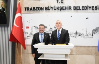 BAKAN IŞIKHAN’DAN TRABZON BÜYÜKŞEHİR BELEDİYESİ’NE...