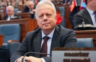 ZORLU ELEŞTİRİLERİ CEVAPLADI, ORTAHİSAR’DA...