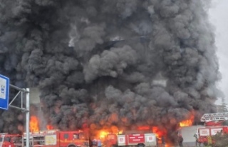 BÜYÜKŞEHİR’DEN ARSİN OSB’DEKİ YANGINA HIZLI...