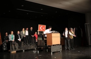 AKÇAABAT’TA TİYATRO RÜZGÂRI BAŞLIYOR: 13. ULUSLARARASI...