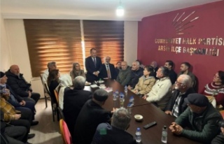 Av.Suiçmez Arsin ilçe örgütüyle bayramlaştı.