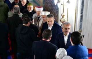 Bakan Uraloğlu trabzon’da bayramlaştı.