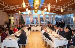 BAŞKAN KAYA, CHP TRABZON ÖRGÜTÜNÜ İFTARDA AĞIRLADI