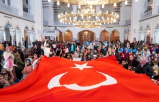 BAŞKAN GENÇ: İSTİKLAL MARŞI MİLLETİMİZİN...