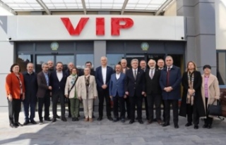 CHP’li bir grup milletvekili trabzon’da