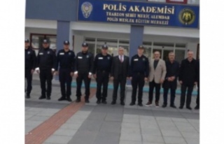 Emniyet Müdürü Akıntürk polis milleti vicdanidır...