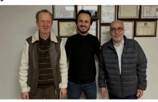 Eski ve mevcut başkan Dt. Yılmaz’ın yanında