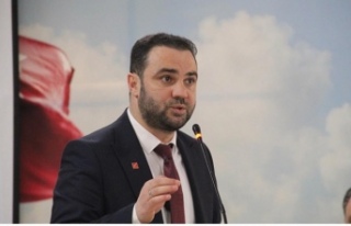 "SORUN YOKSULLUK VE UMUTSUZLUKTAN BESLENİYOR"