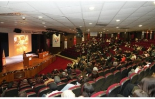 Trabzon Üniversitesi’nde muhteşem panel.