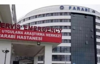 T.T trafik kazası geçirdi.