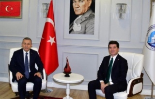 Vali Şahin Başkan Kaya’yı ziyaret etti