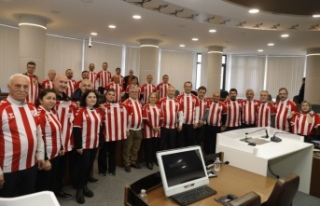 Şampiyonluk Gururu Meclis’te Paylaşıldı: Başkan...