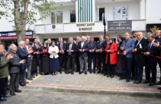 AK PARTİ Milletvekilleri ortak hukuk bürosunu açtılar.