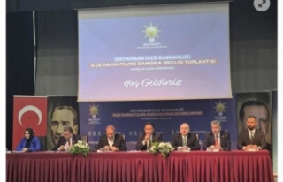 AKP ortahisar ilçe Divanı toplandı.