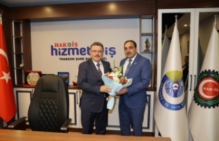 BAŞKAN GENÇ’TEN HİZMET-İŞ'E ZİYARET