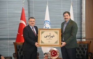 BAŞKAN GENÇ’TEN USLU’YA ZİYARET