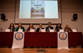 KENT KONSEYİ'NDEN ÖĞRENCİLERE HUKUKİ FARKINDALIK...