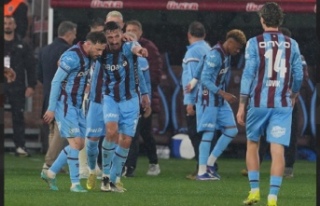 Trabzonspor uzatmalarda yıkıldı.