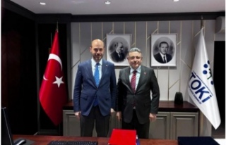 Ahmet Metin Genç, TOKi Başkanı Mustafa Levent Sungur'a...