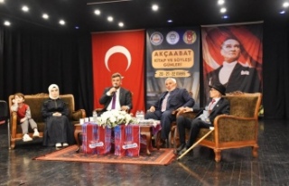 Akçaabat Kitap ve Söyleşi Günleri Başladı