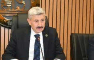 Başkan Çebi mezerelerimizde kar küreme çalışmalarımız...