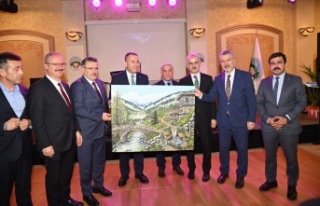 BAŞKAN GENÇ: “EĞİTİME YAPILAN HER KATKI KUTSALDIR”