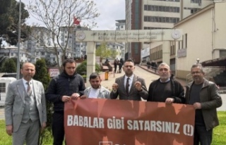 Başkan Turhan ''Babalar Gibi Satarsınız!''
