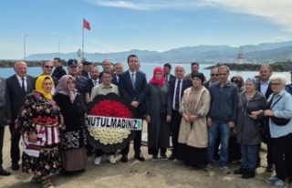 Deniz faciasında hayatını kaybedenler anıldı