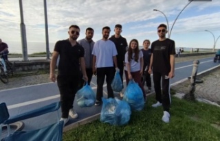 Gençler örnek oluyor.
