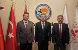 Kaymakam Ulusoy’u ziyaret