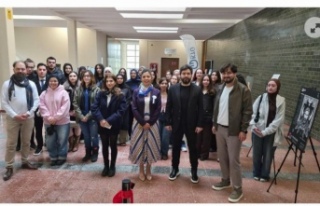 KÜ'de 71. Yıl Davetli illüstrasyon Sergisi...