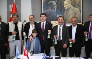 ORTAHİSAR’DAKİ MUHTARLAR, BAŞKAN KAYA’YI ZİYARET...