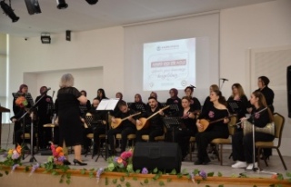 ÖZEL ÇOCUK ANNELERİNDEN ANLAMLI KONSER