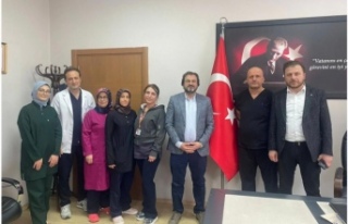 Prof.Dr.Aydın personeli ile bayramlaştı.