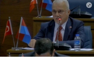 ​"Siyasi Tartışma Ticarethaneme Sıçradı"