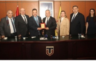 TİM-BİR’den TTB’yi ziyaret.
