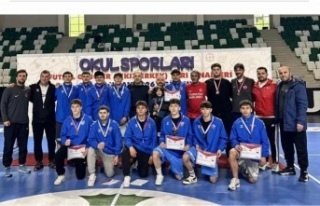 Trabzonspor Lisesi Şampiyon Oldu