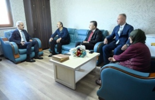 Bakan Uraloğlu, Başkan Çelenk’i ziyaret etti