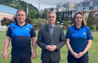 Başkan Mustafa bıyık yere izmarit atan yandı