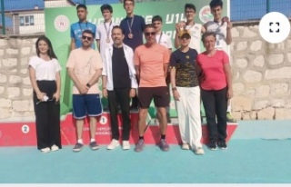 Genç Sporcular Göğsümüzü Kabarttılar