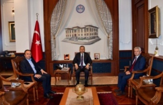 Konak ve Korkmaz vali Şahin’i ziyaret ettiler.
