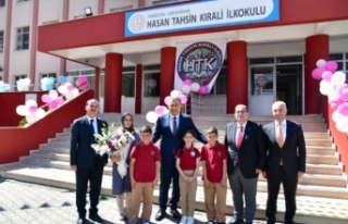 Öğrencilerin karne heyecanı
