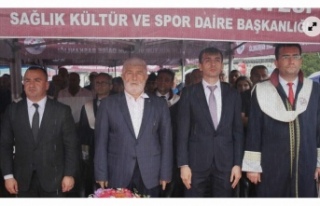 Trabzon Üniversitesi’nde Mezuniyet Sevinci