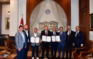 Aslantürk ailesi Araklı’ya okul kazandıracak.
