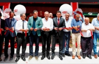 Asya Market’in 12’nin şubesi açıldı