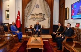 Bayraktarlar Şirketler Grubu'ndan Vali Şahin’i...